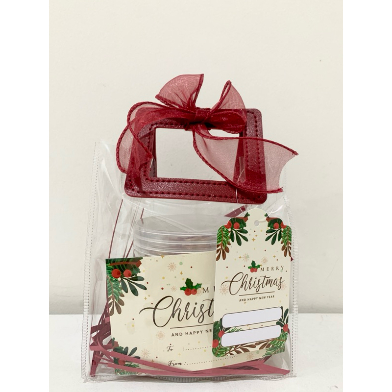 

Hampers Natal Estetik