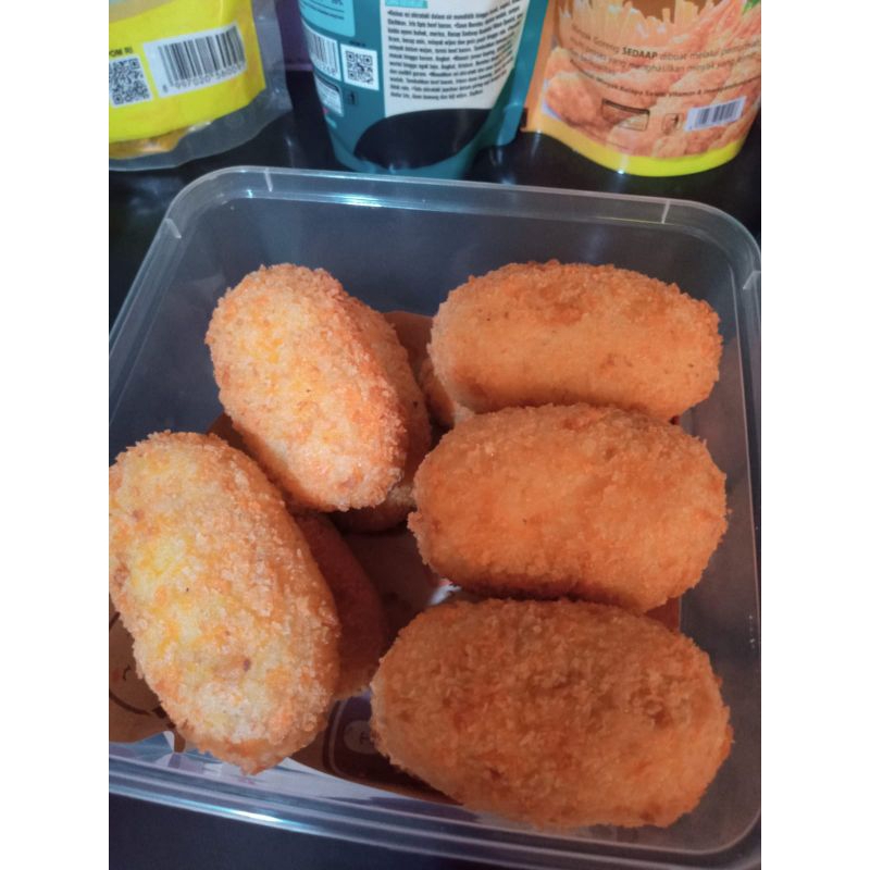 

Kroket isi ayam