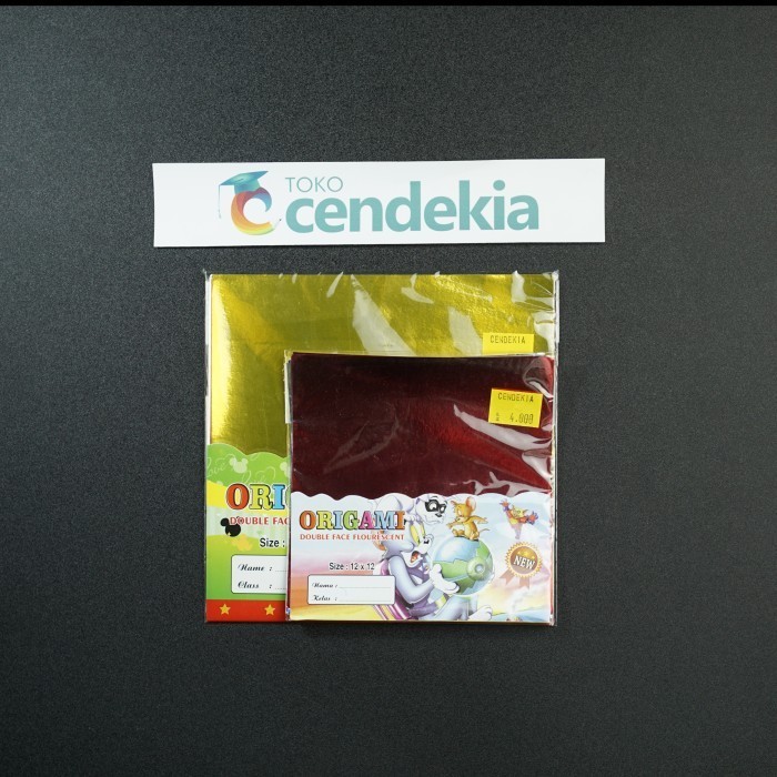 

Kertas Lipat Origami Metalik Kilap 16 x 16 cm