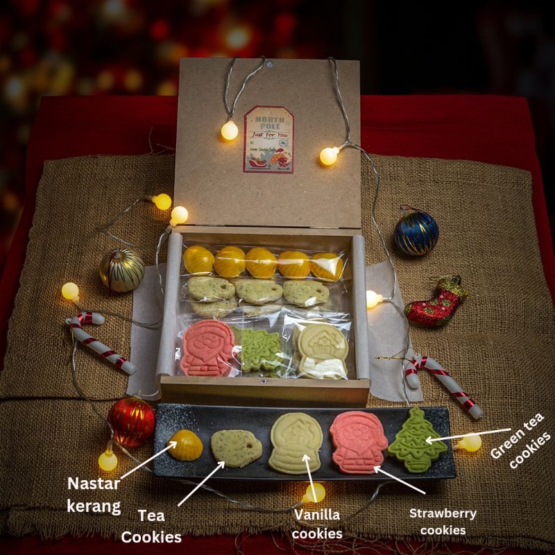 

HAMPERS NATAL HAMPERS CHRISTMAS PARCEL NATAL PAKET KUE KERING HAMPERS MURAH / HAMPERS WOOD BOX B