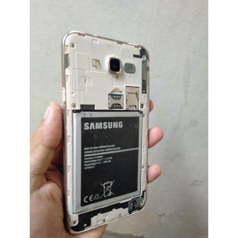 Samsung j2 freme minus matot