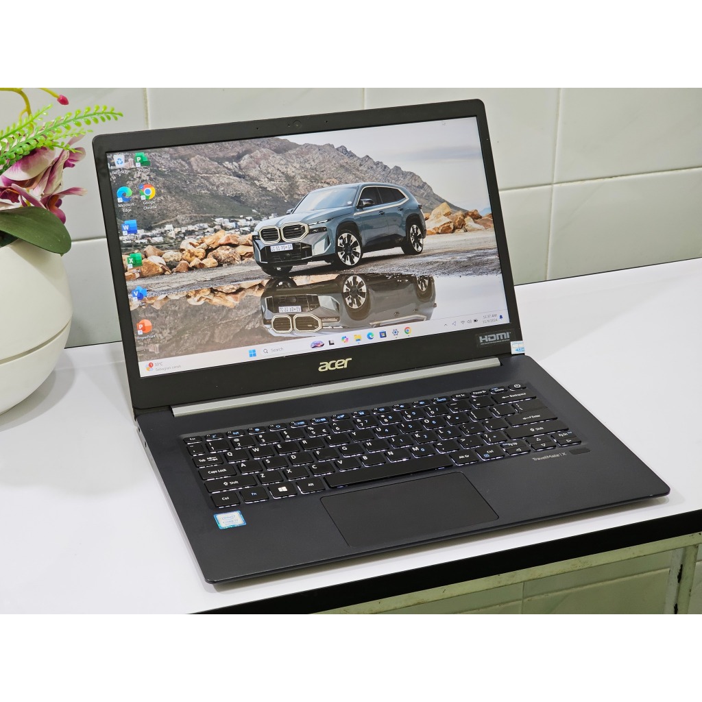 ACER Travelmate X intel core i7 ram 16 GB SSD 256 Gb Touchscreen Slim Premium bisnis Laptop