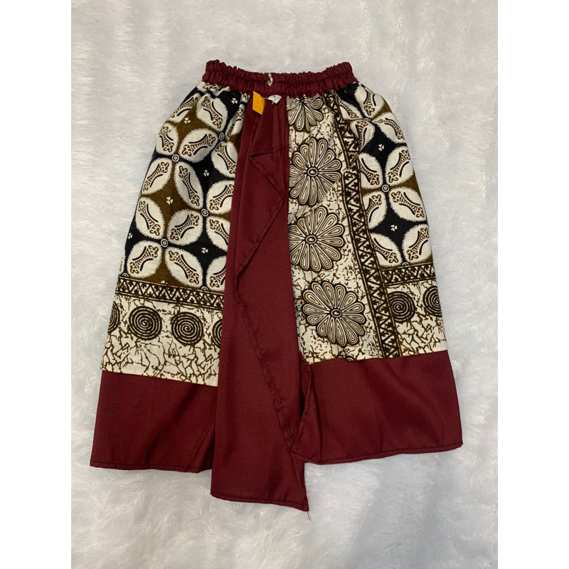 Kamen Saput jadi notif batik anak/ kamen jadi anak maroon/kamen saput batik