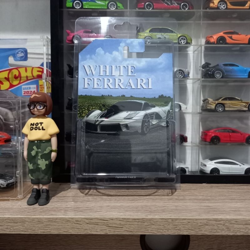 Custom Card Ferrari FXX K White Ferrari Frank Ocean Hot Wheels