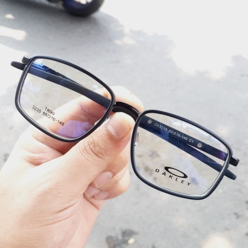 KACAMATA BLUECROMIC NIGHT DRIVE KHUSUS BERKENDARA  ORIGINAL LENSA