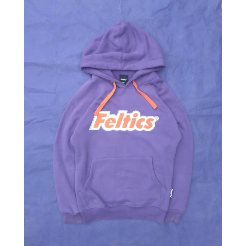 HODIE FELTICS NYALA