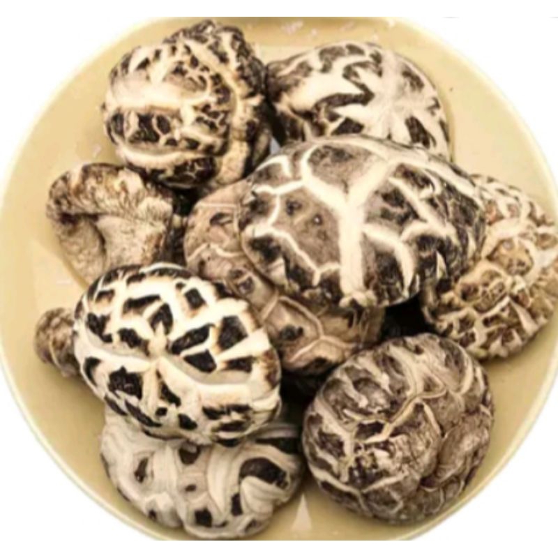 

Jamur Shitake Hioko Xiang Dried Gu Shitake Mushroom Jamur Shitake Kering 500gr