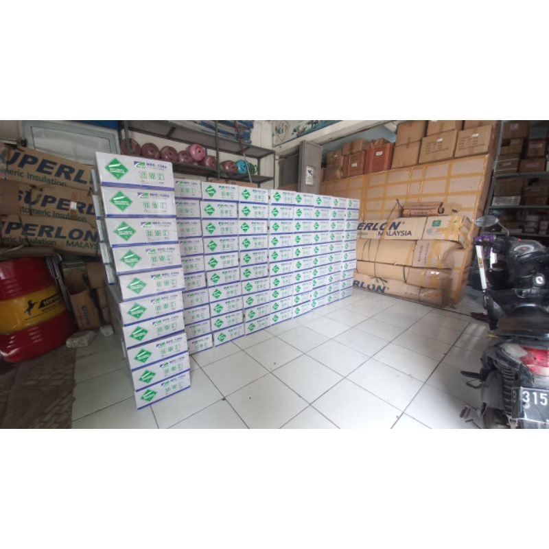 FREON KULKAS r134HFC/ FREON MOBIL