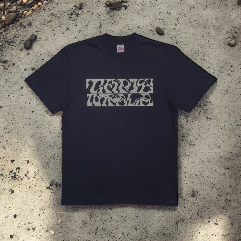 Tame Impala - Currents Tshirt Black - Kaos Band