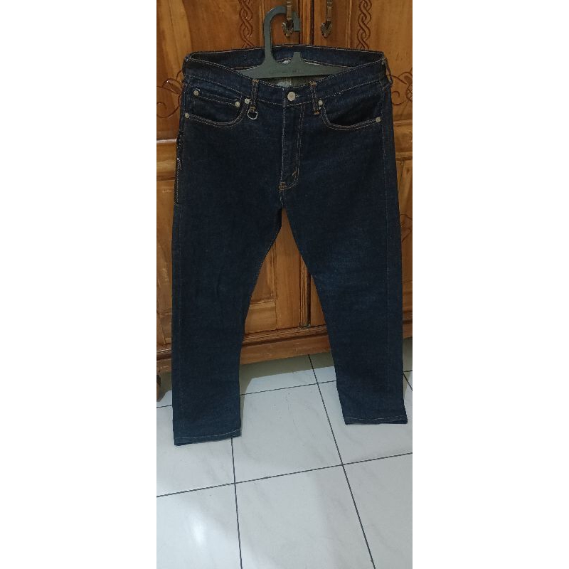 Celana Levis fragment design selvedge