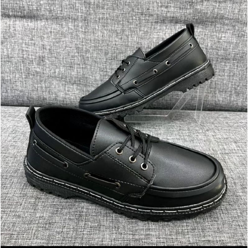 SEPATU DOCKMART PRIA/SEPATU DOCKMART TALI