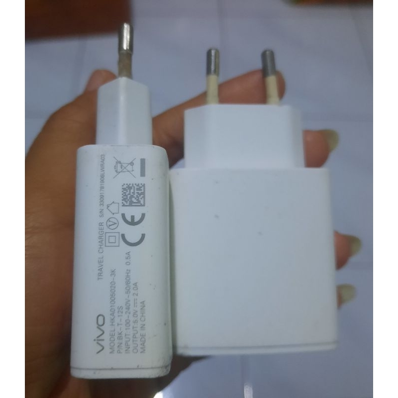 Charger Vivo 2A second ori bawaan hp, tanpa kabel