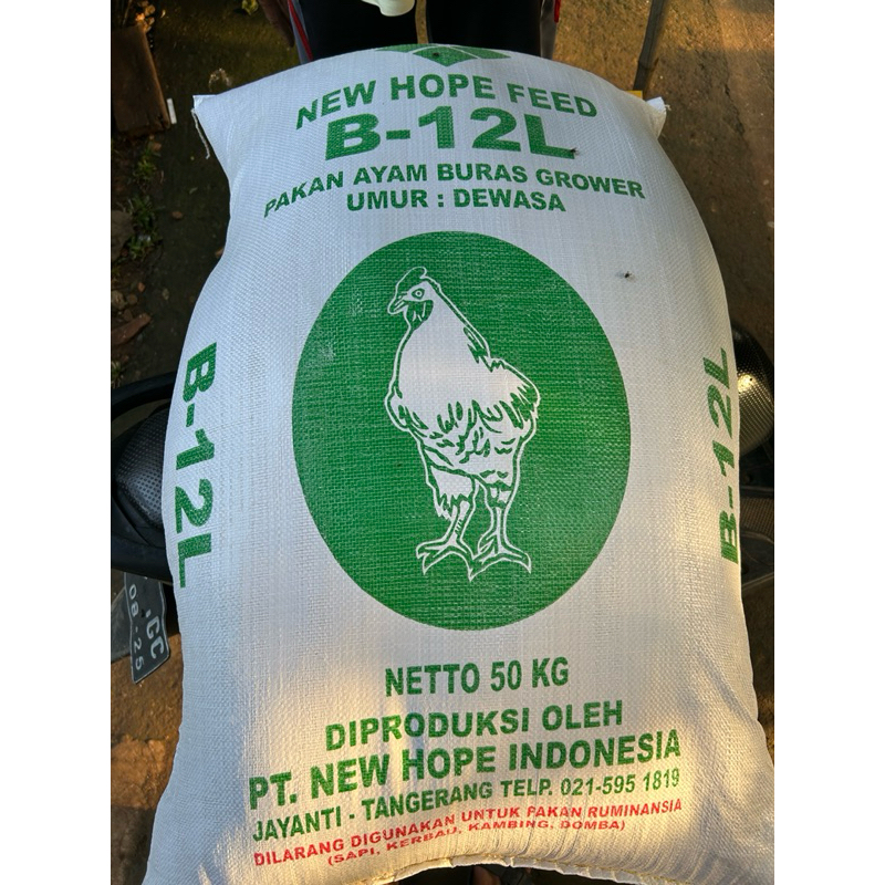 pakan ayam newhope B12L