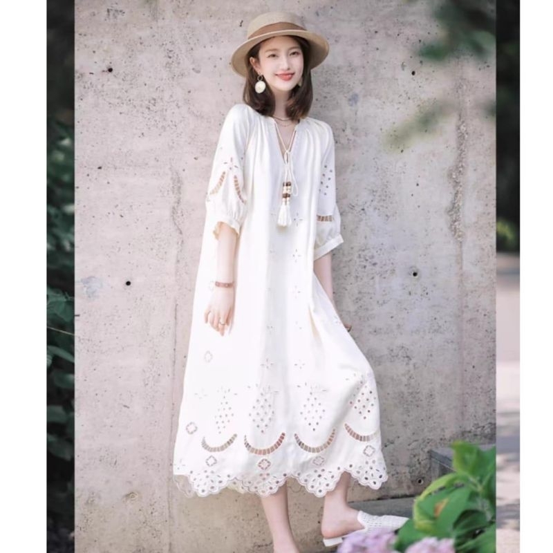 55000 Pakaian kostum midi dress mididresspolos dressputih gaunputih gainsantai lengan panjang polos 