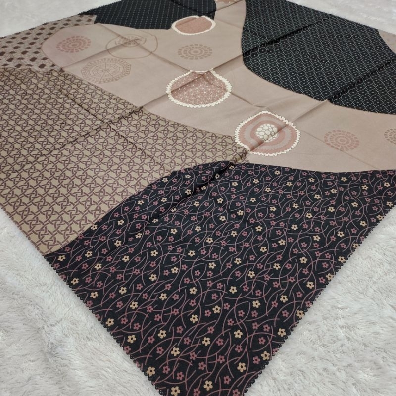 UMAMA scarves espresso / umama / voal umama / umama voal / hijab / kerudung / segi empat / pashmina 