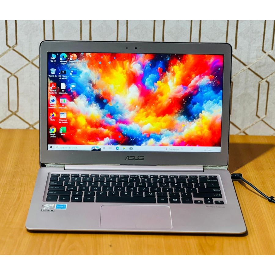 Laptop Asus Ux330CAK Core M3-7Y30 4GB/128GB 13 inc Minus