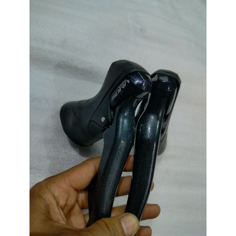 Brifter Shimano sora 2x9 R3000 bekas scond masih kaya baru