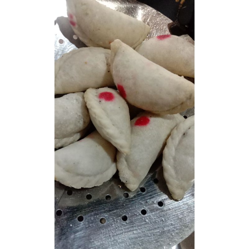 

promo 11 .11 cireng isi ayam suwir pedas dapat 12pcs