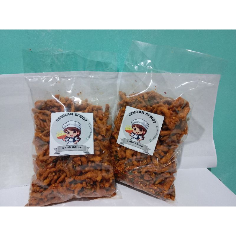 

Usus Crispy-Usus Kriuk-Usus pedas-wangi daun jeruk-krenyesss -gurih-renyah-wenakkkpol-kemasanplastik