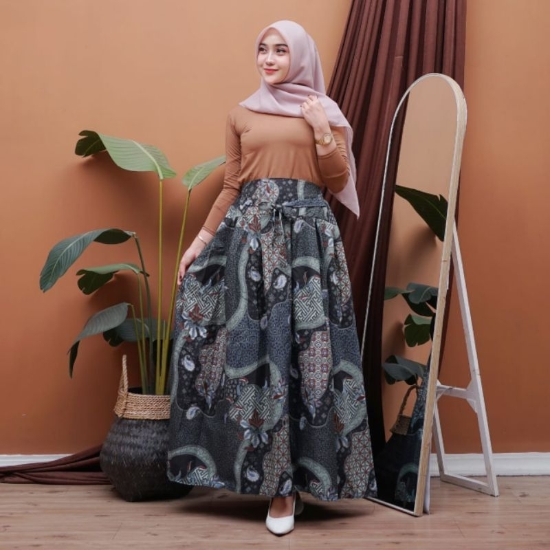 rok payung//rok payung bahan jatuh//rok batik panjang wanita
