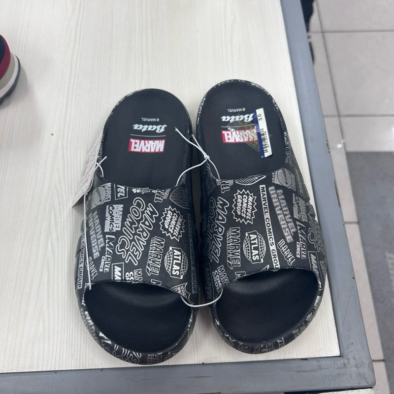 Sandal Karet Marvel empuk dan ringan ori Bata