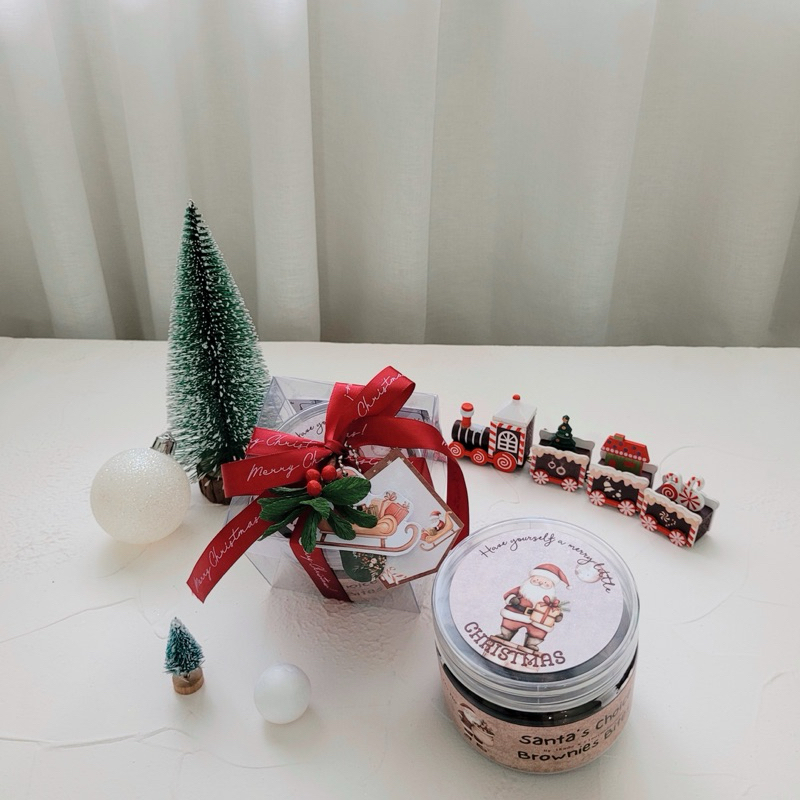 

iKado x Fleurmadecorner - MISTLETOE - Hampers Natal - Christmas Hampers