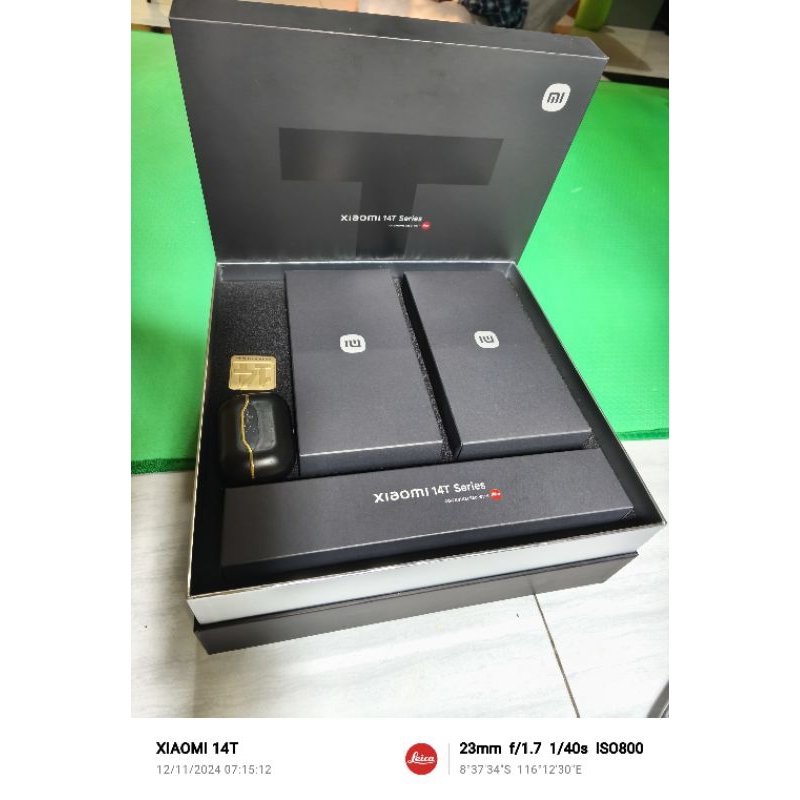 

Gift Box Xiaomi 14t Free TWS