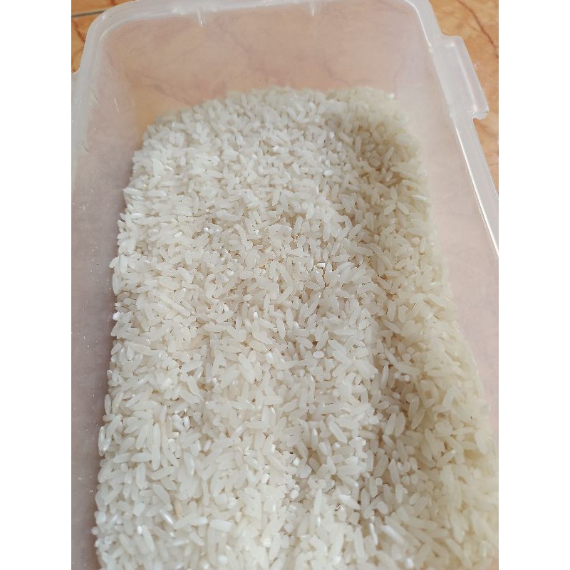 

beras kemasan 1 kg
