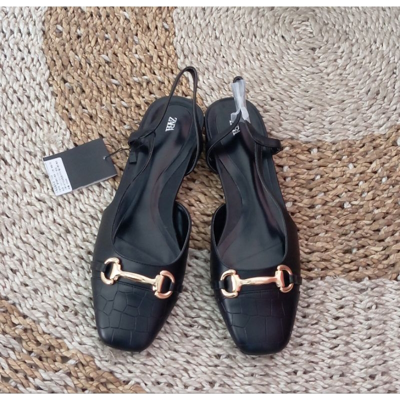 Zara Flat Shoes wanita