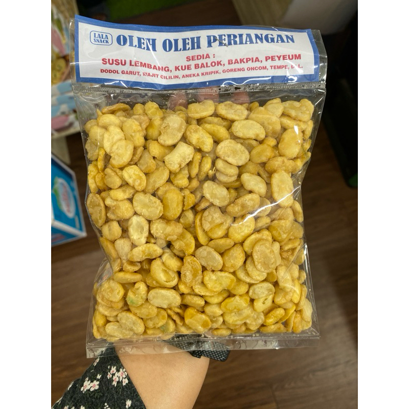 

Kacang Koro