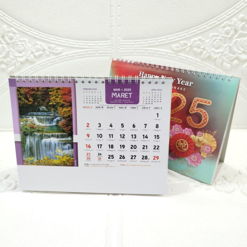 

Kalender Meja Duduk Gambar Air Terjun Dunia 910 (ukuran 21 cm x 16 cm) Tahun 2025