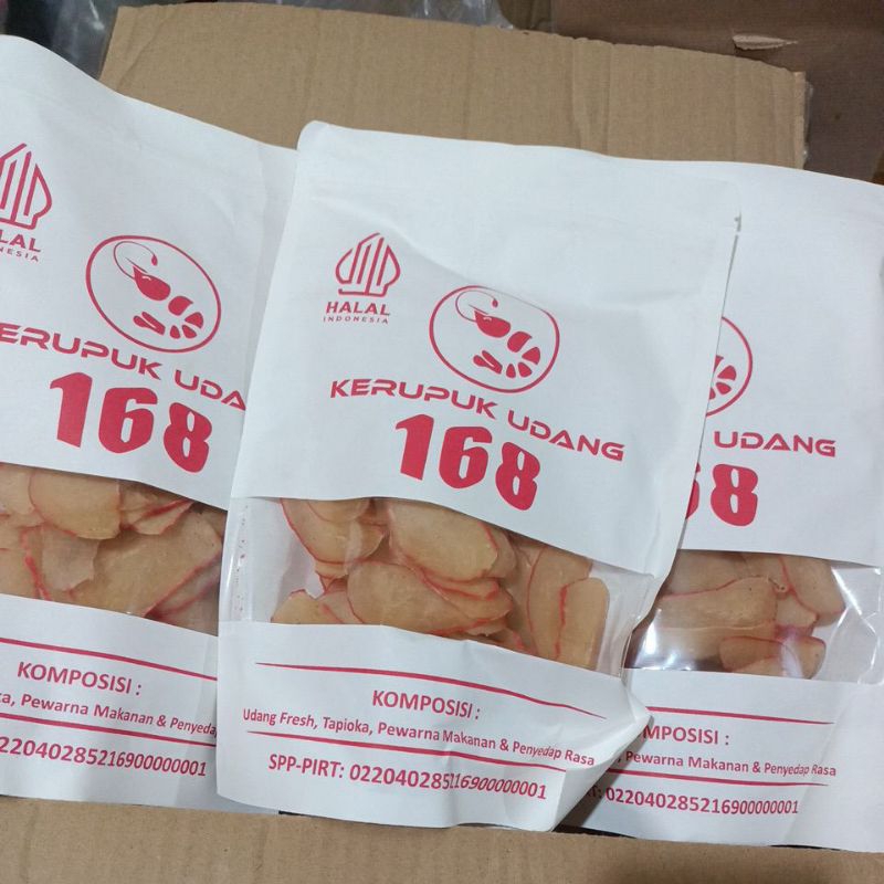 

kerupuk udang halal ,bisa dibuat kado untk orang