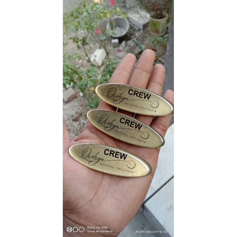 

Name tag / Nama Dada Kuningan Oval