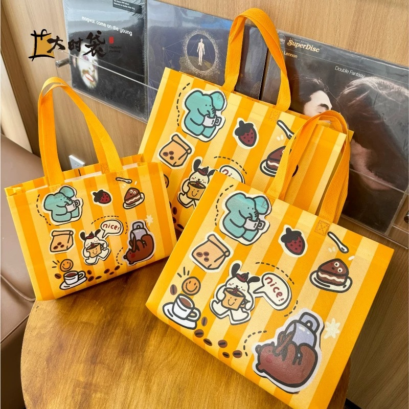 

Tas Belanja Goodie Bag Spunbond Tas Souvenir Ulang Tahun Anak Motif Kartun Premium Goodiebag Hampers souvenir WFB-A30