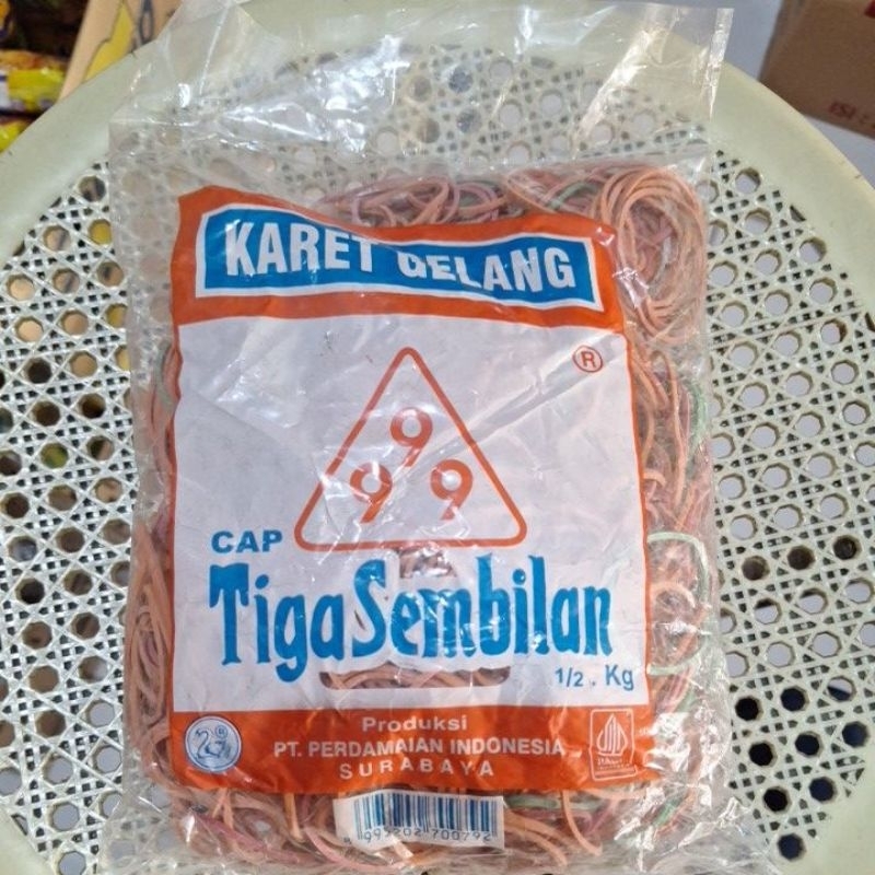 

Karet gelang cap tiga sembilan