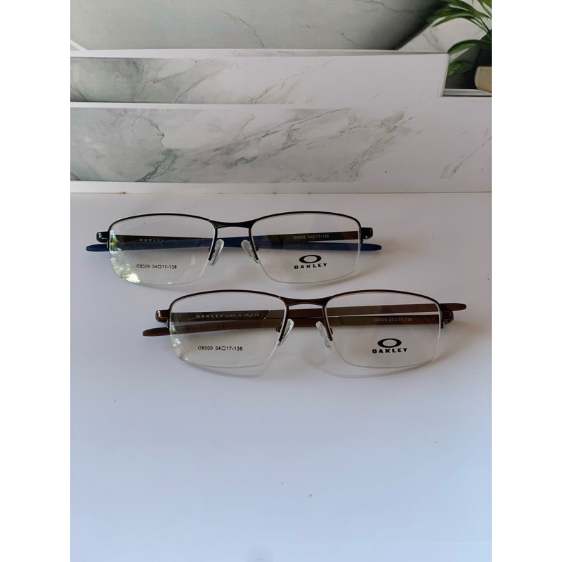 kacamata untuk rabun jauh dan rabun dekat