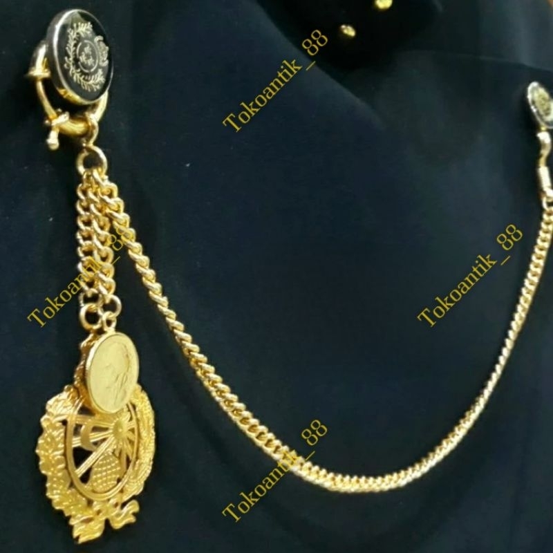 PIN BROS RANTAI JAS BESKAP LOGO KERATON SURAKARTA  SEPUH EMAS TANPA PERMATA