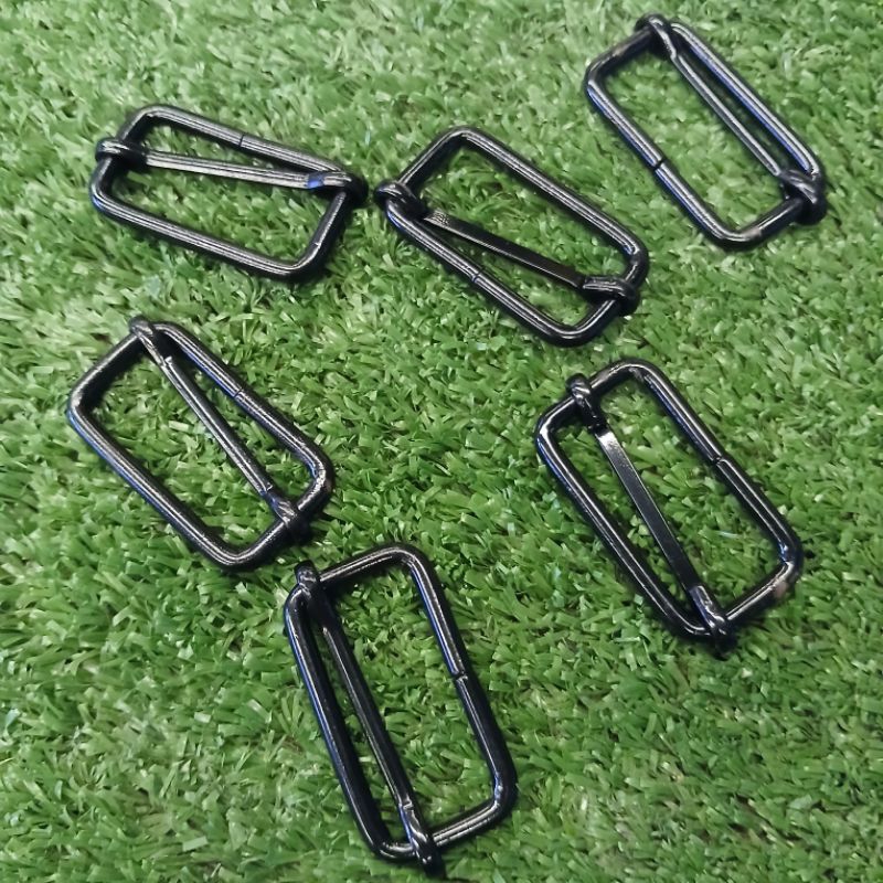 ring jalan tas 4 cm tebal 4 mm.hitam