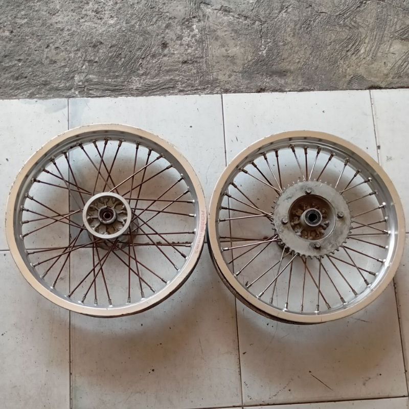velg KLX ring 17 bekas masih ok