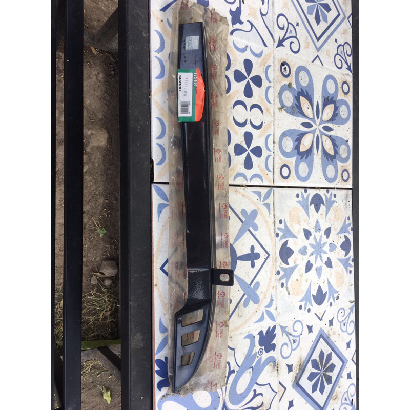 tutup rantai/katengkas suzuki CRYSTAL TUNE