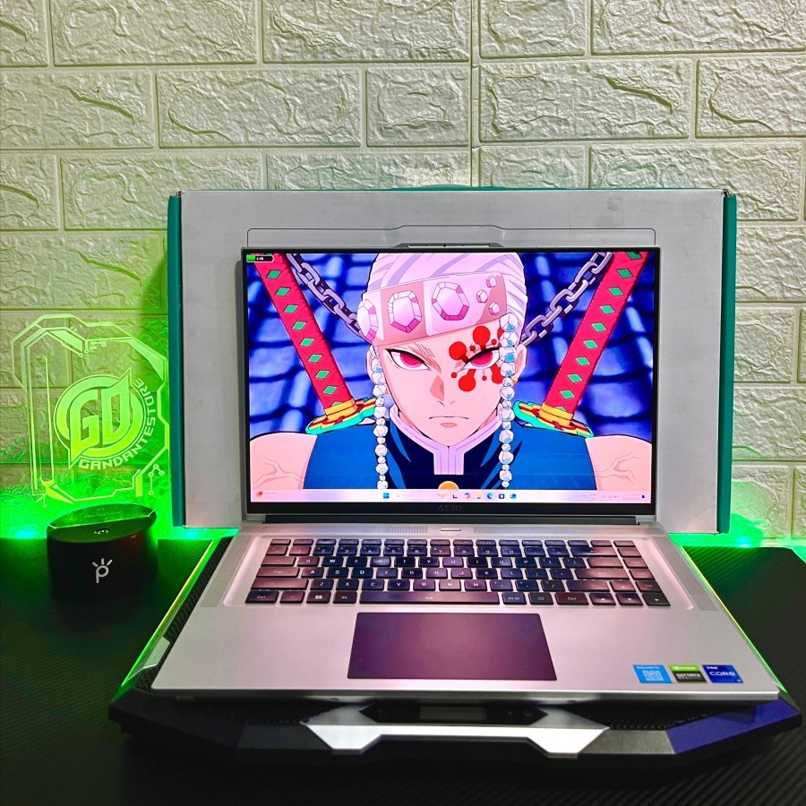 Gigabyte AERO 16 XE5 OLED 4K+ 133% sRGB I7-12700H RTX 3070Ti 8 GB DDR5 2 TB SSD 16 GB RAM