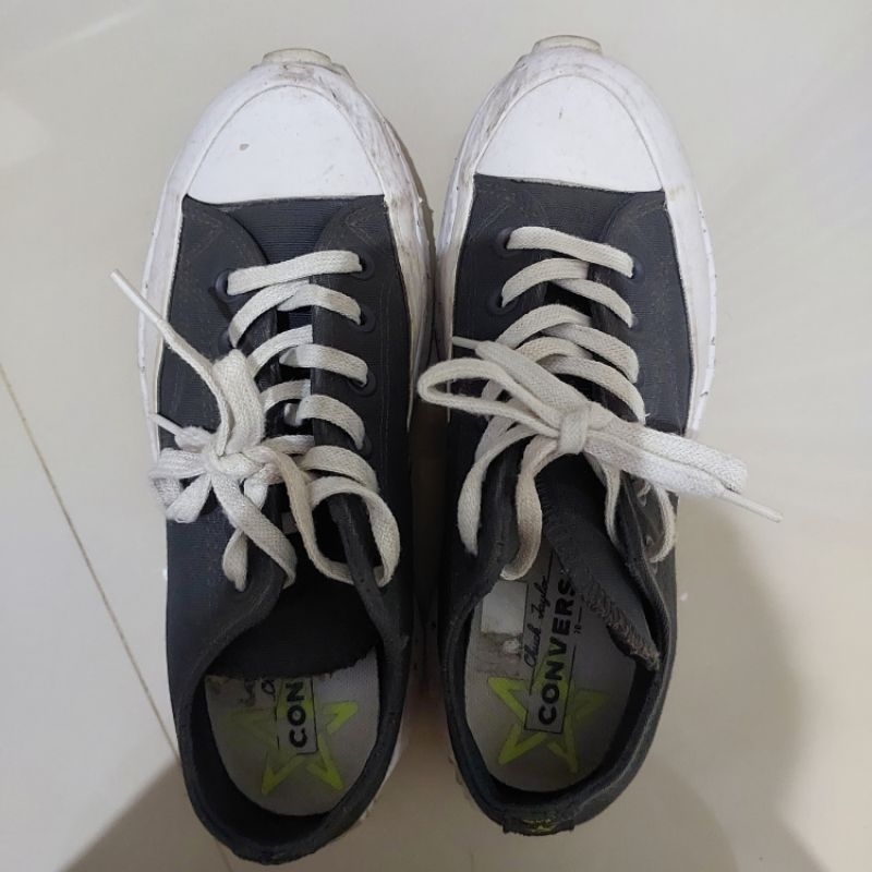 Converse Run Star Hike