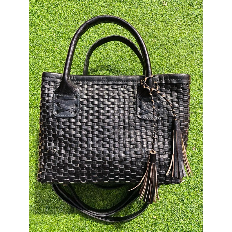 tas kulas sapi full anyam