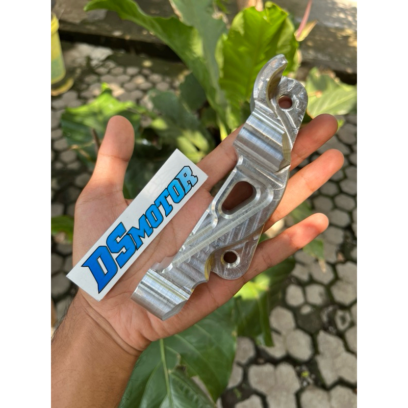 breket braket dudukan kaliper P108 pitch108 untuk kaliper nisin brembo M50 sumitomo jupiterZ fizR ju