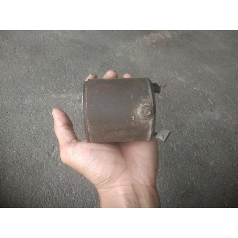 Rumah Angker Cover Dinamo Honda C70