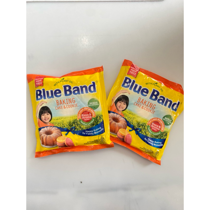 

PROMO!!Blue Band Cake & Cookies 200gr ( exp: 08 JAN 2025 )