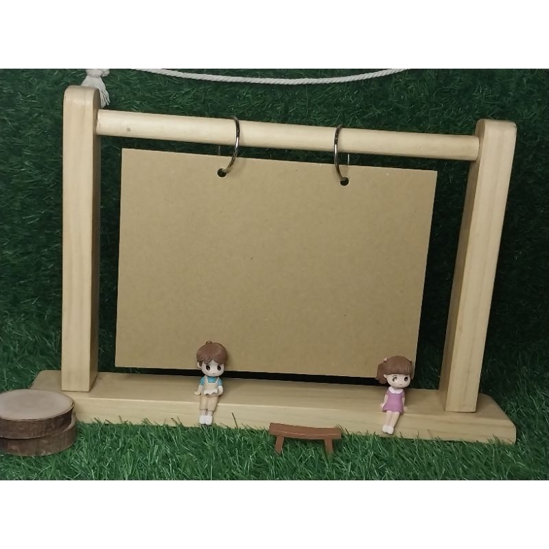 

stand menu kalender ,gantungan menu kayu jati belanda A5