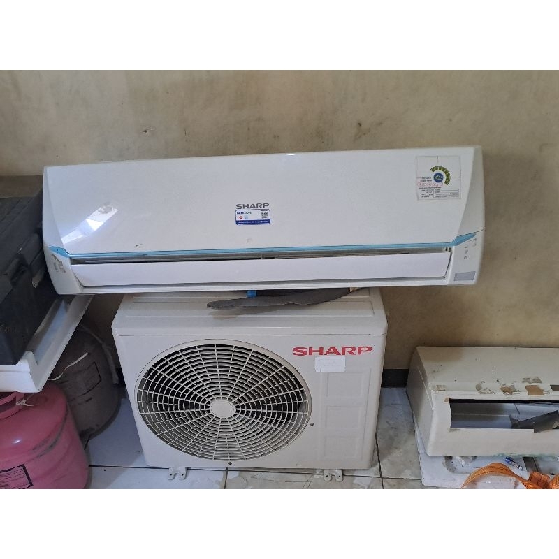 AC SECOND SHARP 1/2PK R32 390watt+PASANG