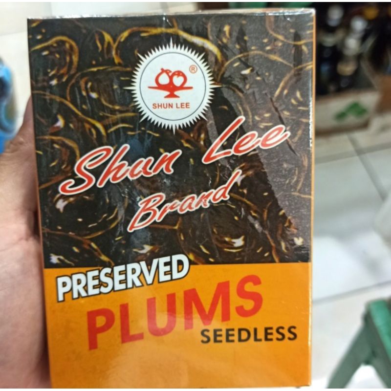 

preserved plum seedles buah plum Shun lee brand 300gr