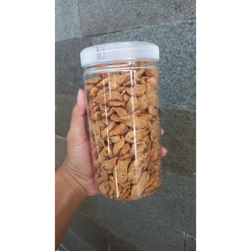 

Mamil Makes Kue Bawang Mama Mila Kue Bawang Gunting Renyah Empuk Gurih